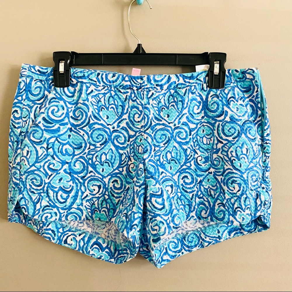 Lilly Plulizer Short